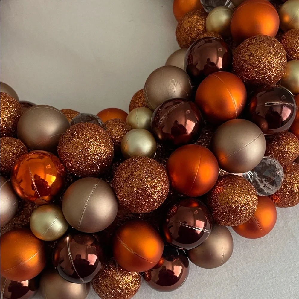 Festive Holiday Ornament Wreath - Orange and Gold